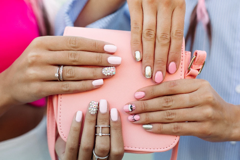 Gel vs Acrylic Nails in Flower Mound, TX | Apple Nails